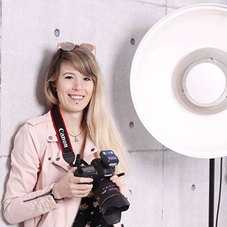 Zeitungsartikel über Das FotoARTelier